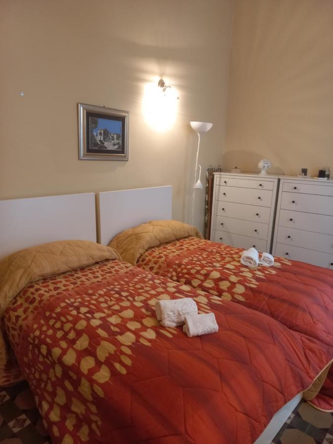 Interno10 Apartment Bari Bagian luar foto