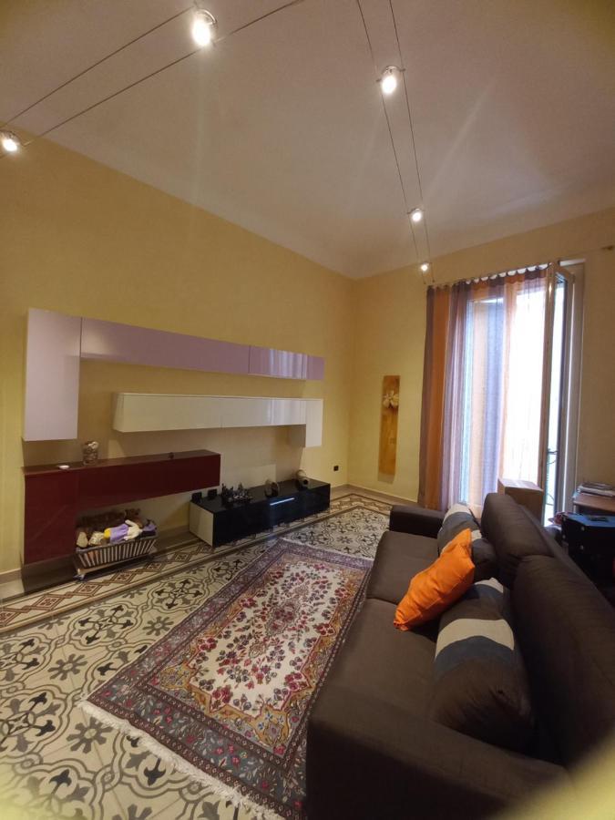 Interno10 Apartment Bari Bagian luar foto