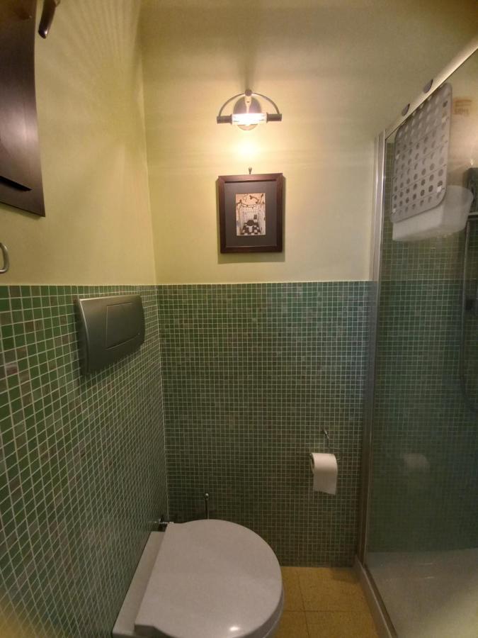 Interno10 Apartment Bari Bagian luar foto